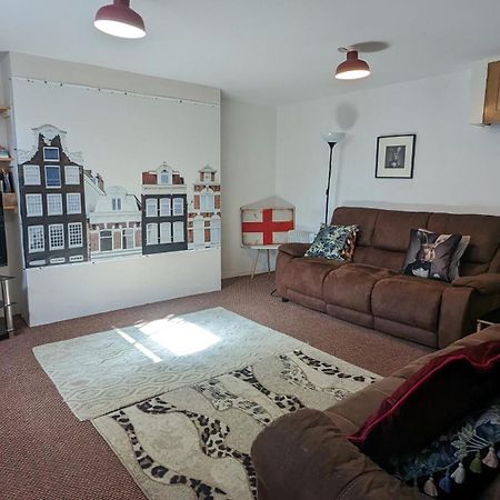 Spacious Home, By Headingley Stadium, Lgi, Leeds Arena, And The University Of Leeds Exteriör bild
